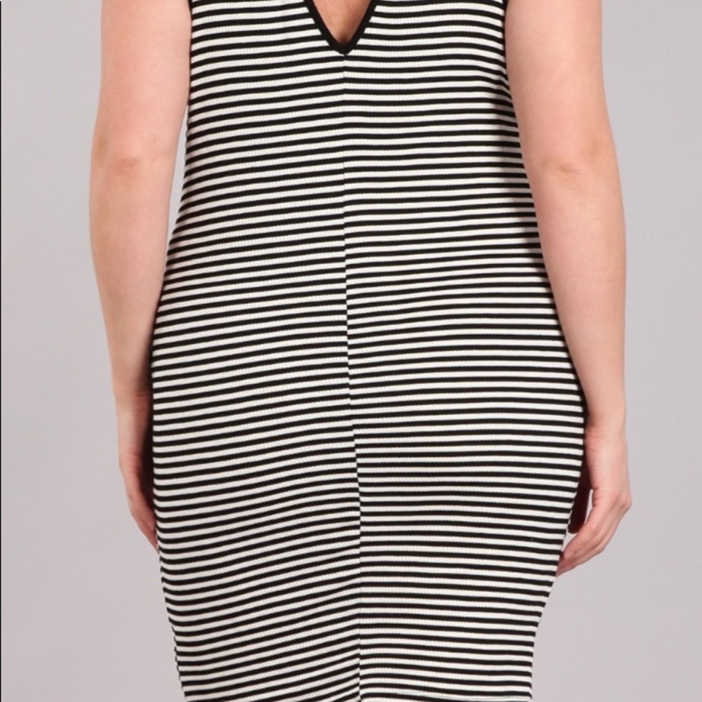 🌹PLUS SIZE SEXY striped dress🌹 - Picture 2 of 5